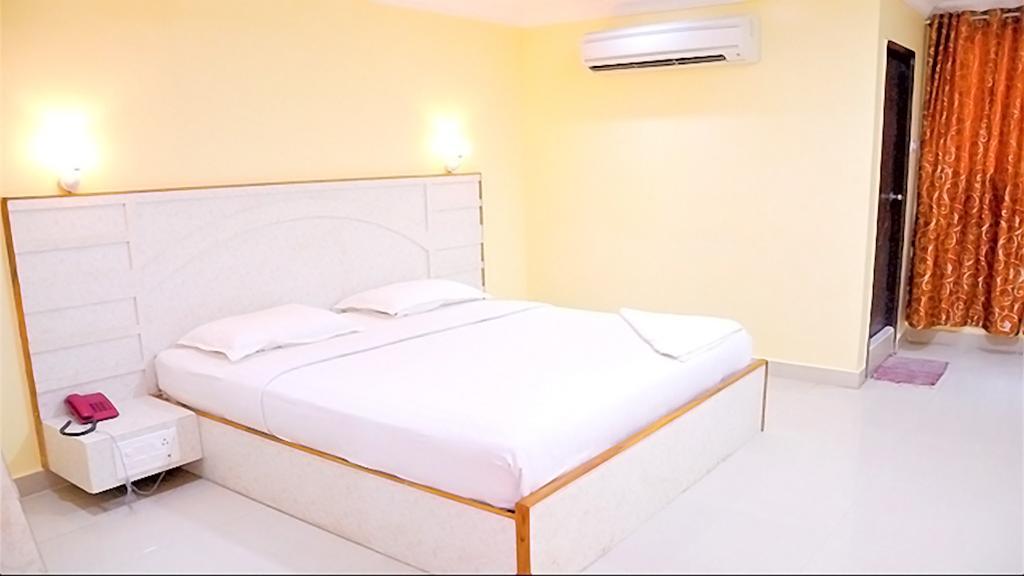 Hotel Hariharan Residency - Poonamallee Chennai