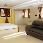 Hariharan Residency